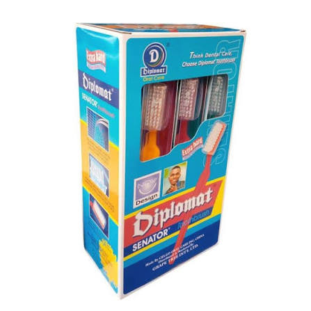 Diplomat Select Extra Hard Toothbrush