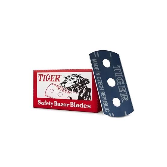 Tiger Razor Blade