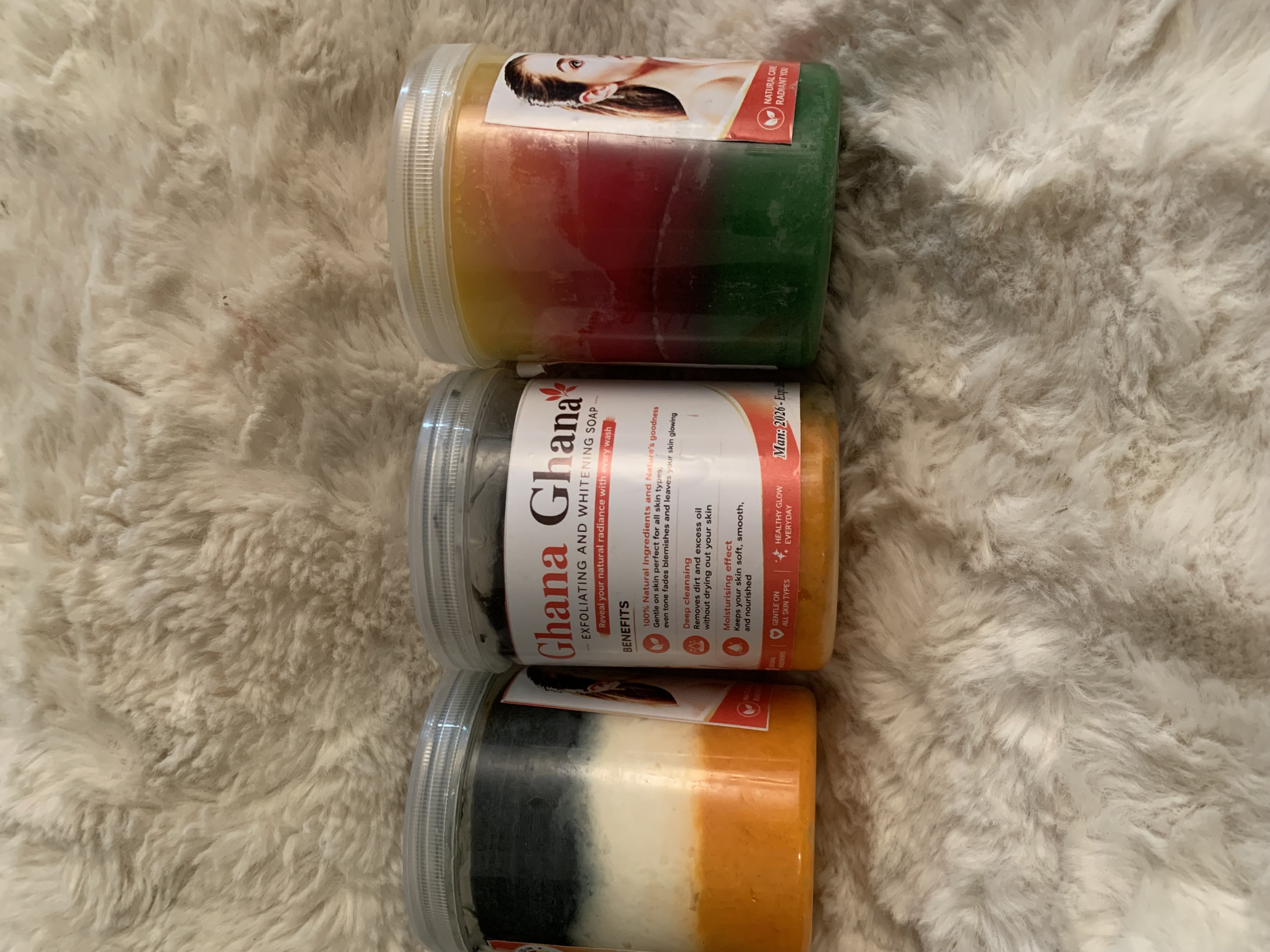 Ghana Ghana exfoliating and whitening soap